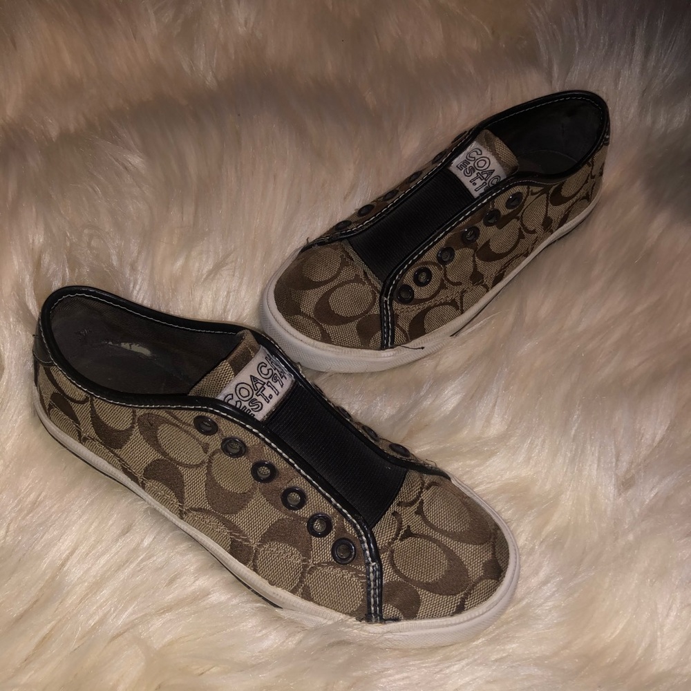 Coach Bev 5 1/2 sneakers